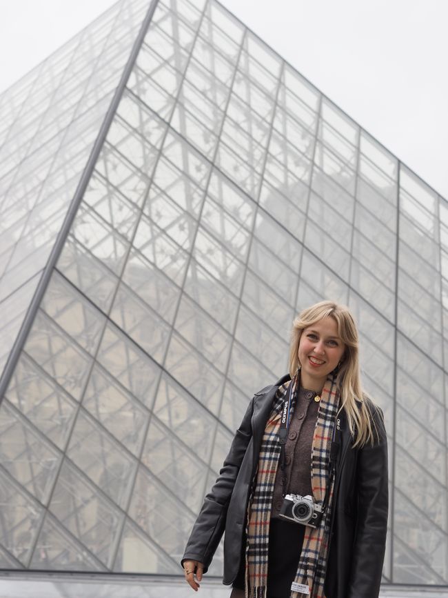27.10.2025 | Louvre, Liebeskrise und ein Taschentuch