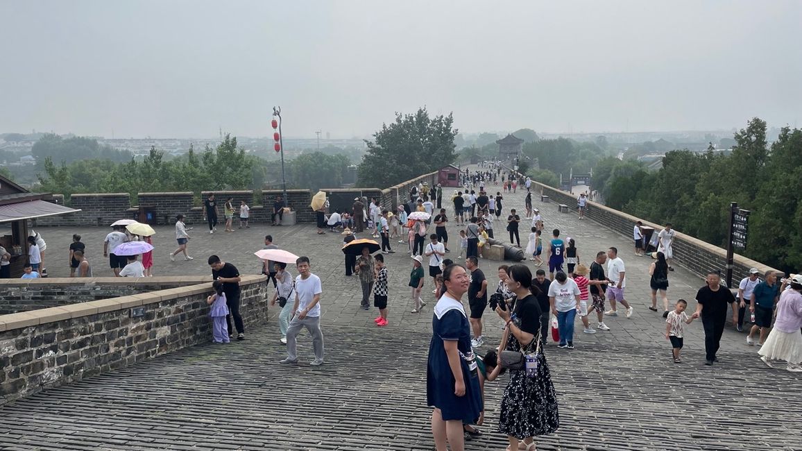 10 m wide wall at the fortress.