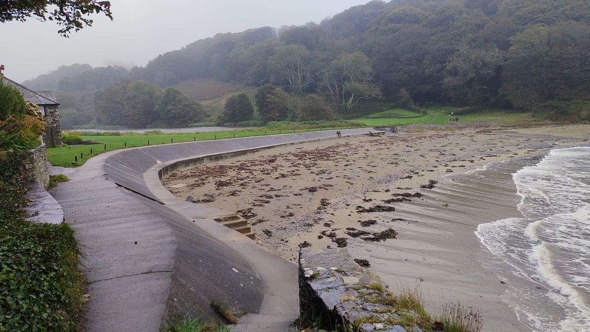 Polridmouth Cove