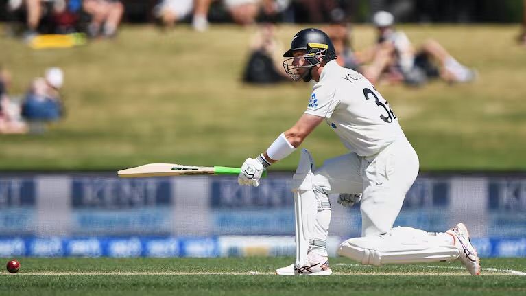 New Zealand sets the West Indies 531 to win on the 4th day of the 1st cricket test