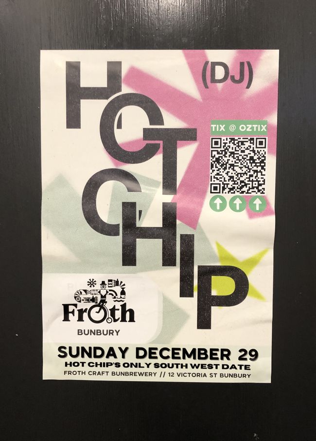 ... suona DJ HOT CHIP
