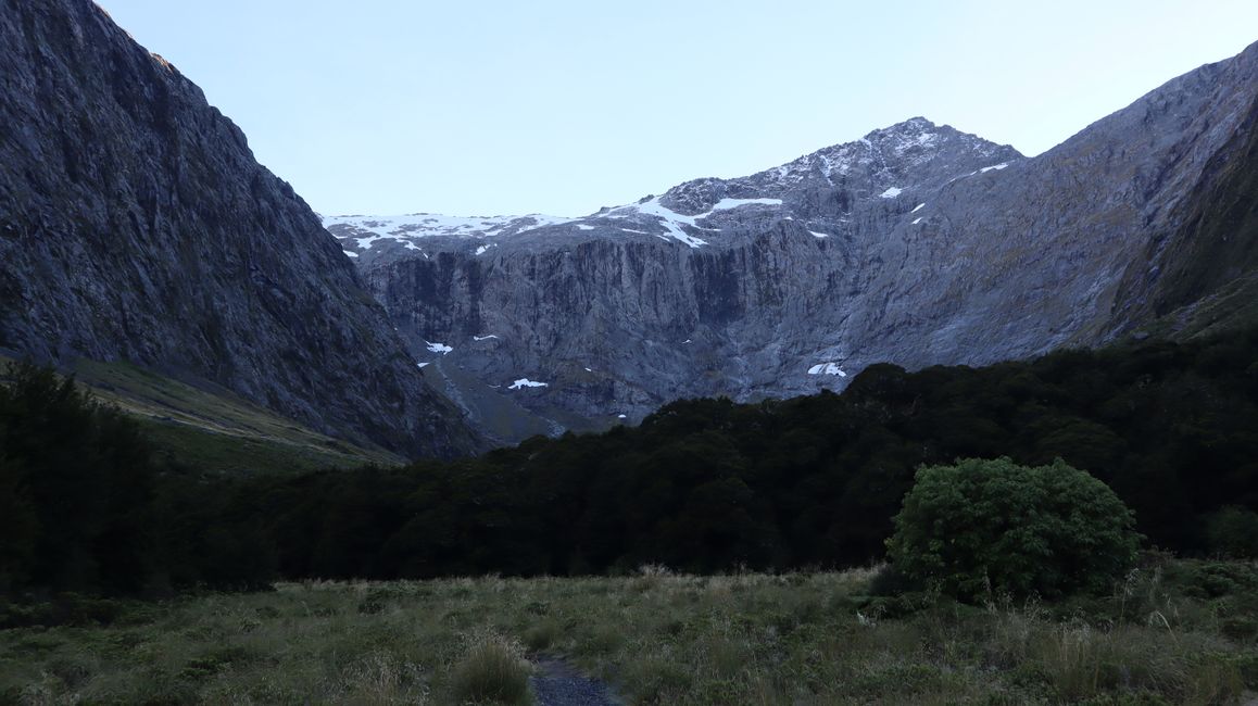 Gertrude Saddle - there is a way up somewhere