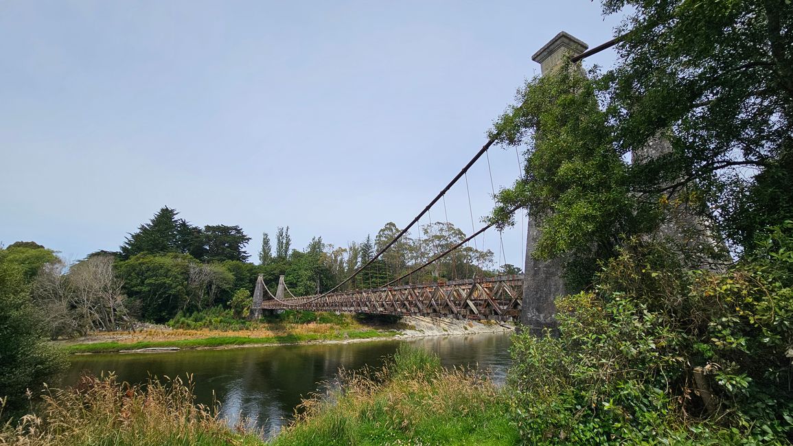 Clifden - Monkey Island - Riverton - Invercargill - Nugget Point
