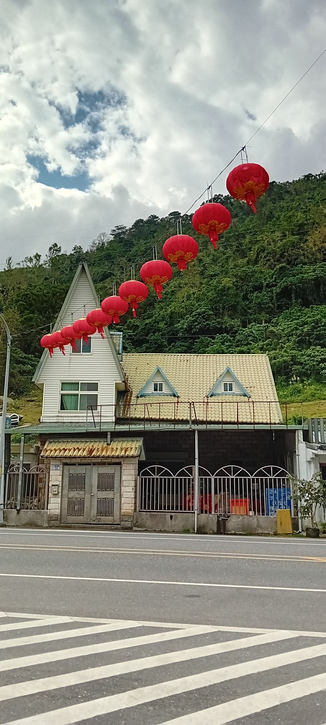 Liyu Lake