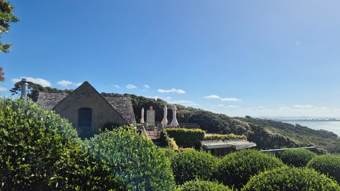 Weinprobe **Plan for Monday** Auckland - Waiheke - Auckland🍷🍇