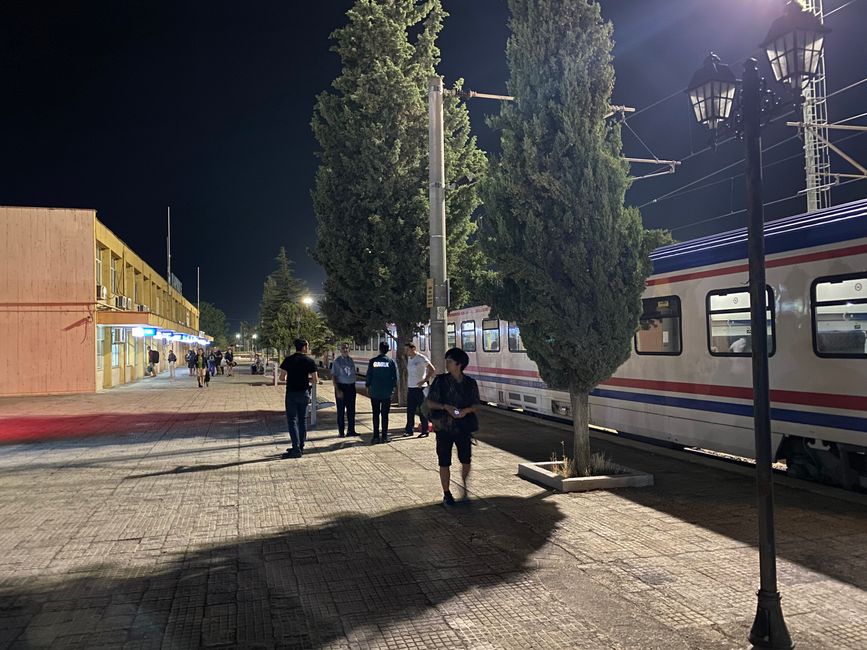 Tag 13,5 Zugfahrt nach Istanbul