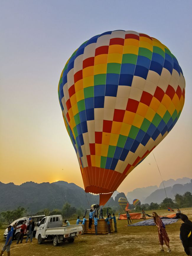 Continuing the journey to Vang Vieng - Hike to the Silver Cross Viewpoint and hot air balloon ride