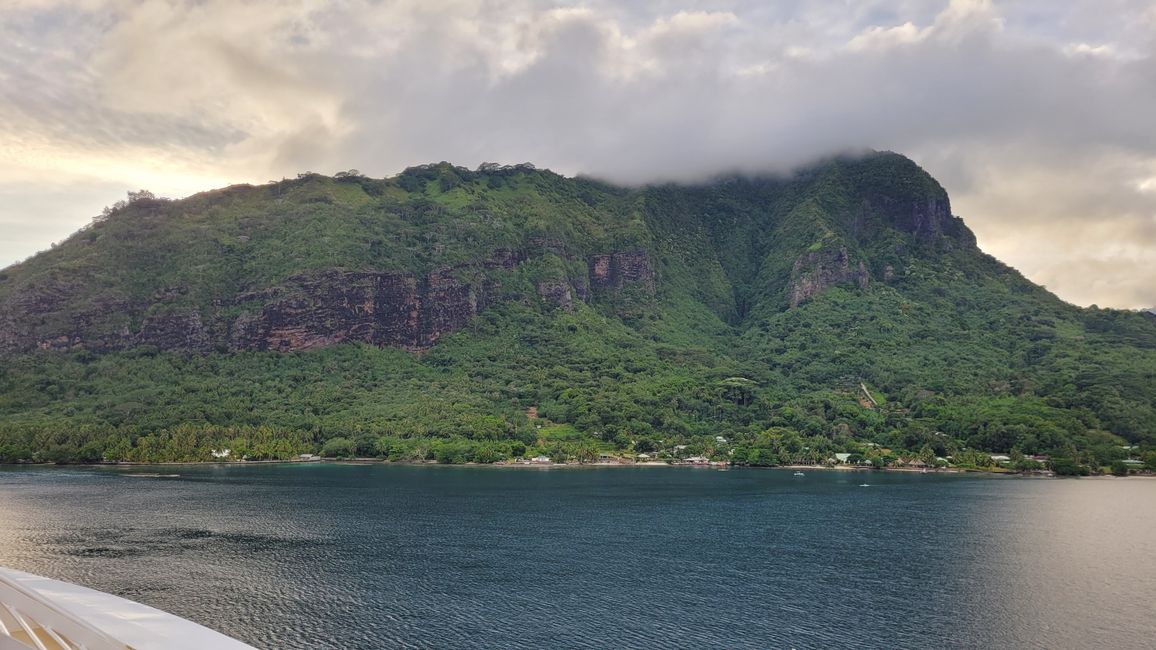 Mo’orea – impresionantes cumbres montañosas nos reciben