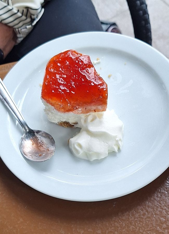 Käsekuchen mit Erdbeeren