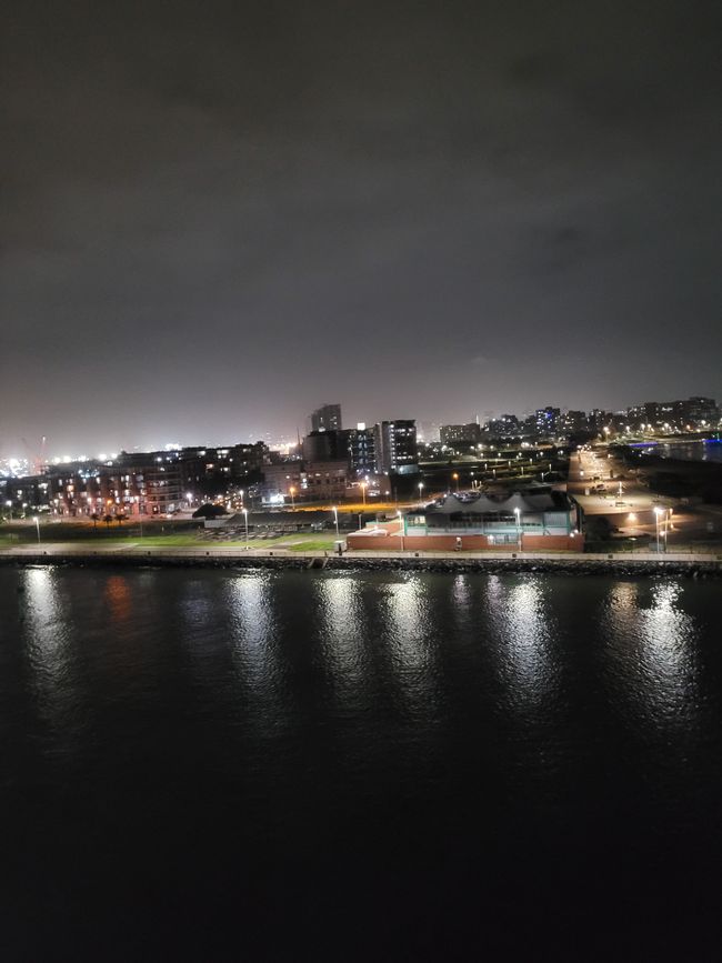 Tag 139 und 140 von 175: Kreuzfahrt rund um die Welt - Durban/Südafrika und Seetag