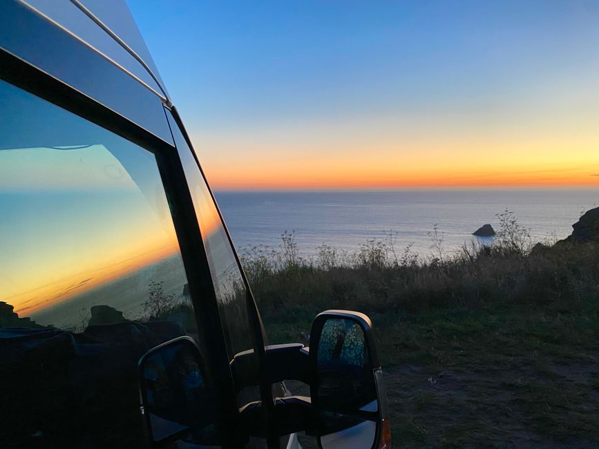 También Betty está muy impresionada por la puesta de sol en el fin del mundo