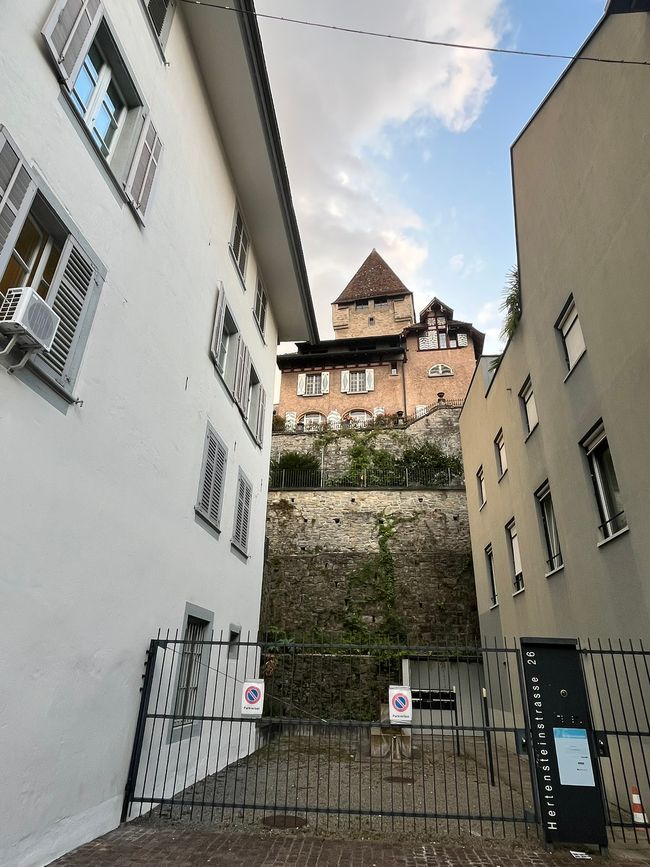 Vista dalla Hertensteinstrasse sulla Museggstrasse