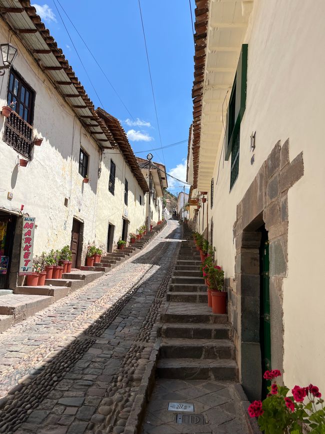 Tag 12
Wanderung zum Sacsayhuaman und de Cristo Balnco