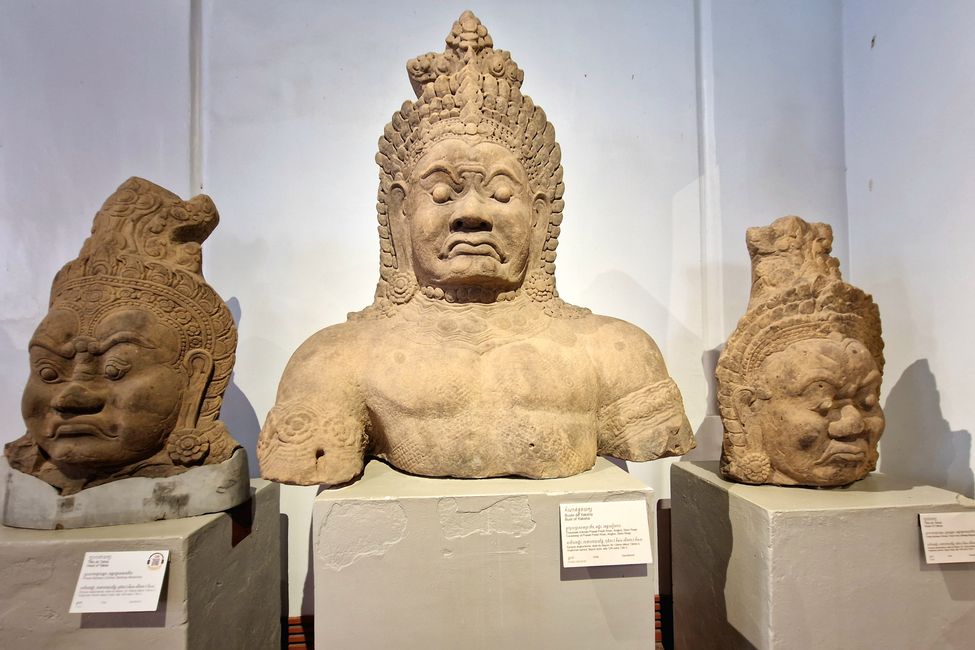 Mißmutig, vielleicht das Ende des Angkor-Reiches geahnt?