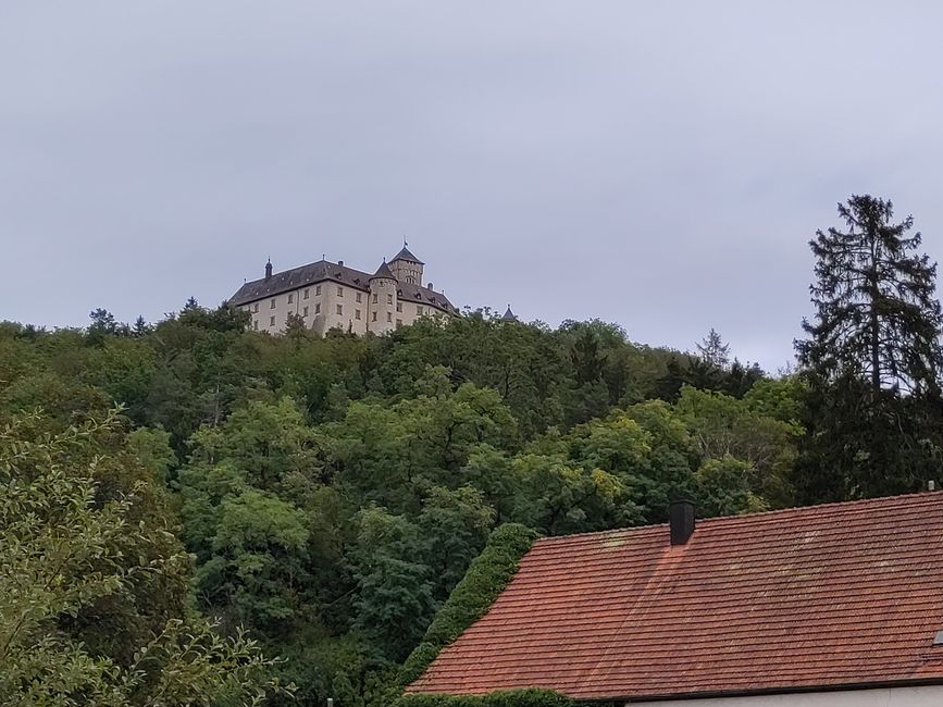 als Beispiel: Burg Greifenstein (über Heiligenstadt in Oberfranken)