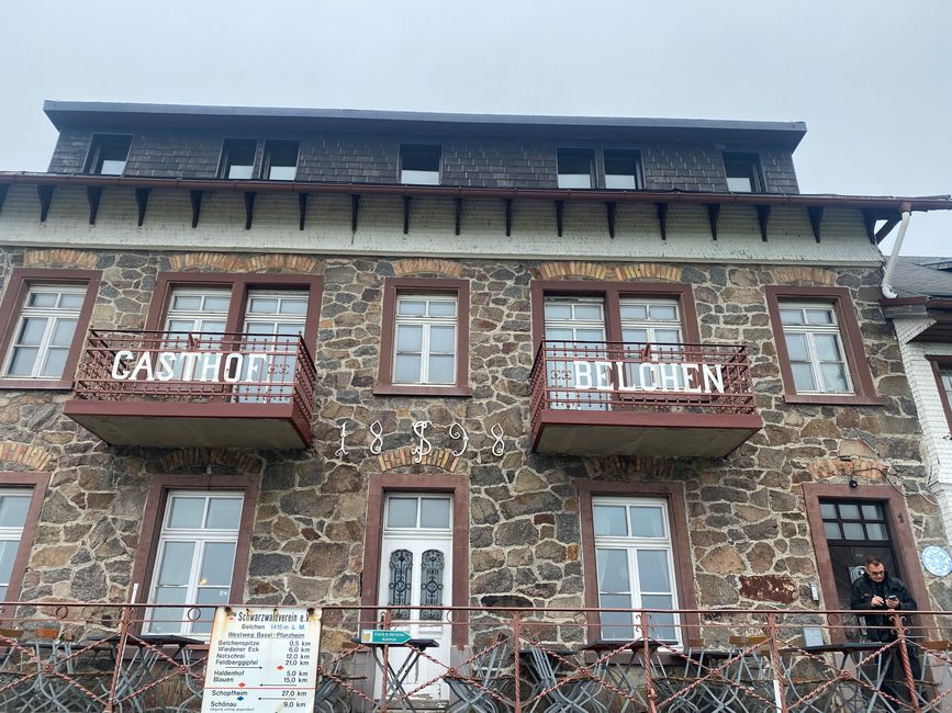 Ober auf dem Berg keine Gäste vor der Tür