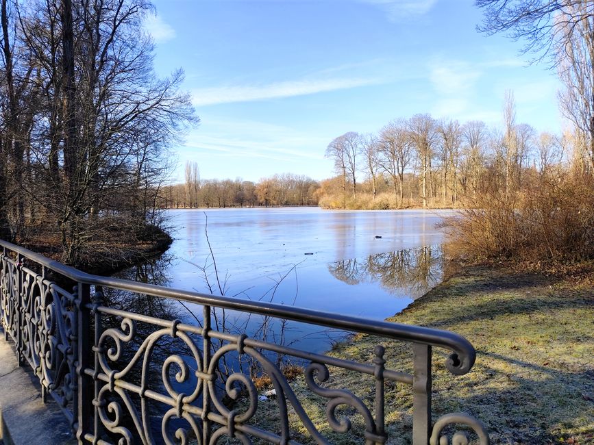 Morgendlicher Spaziergang in München im Englischen Garten