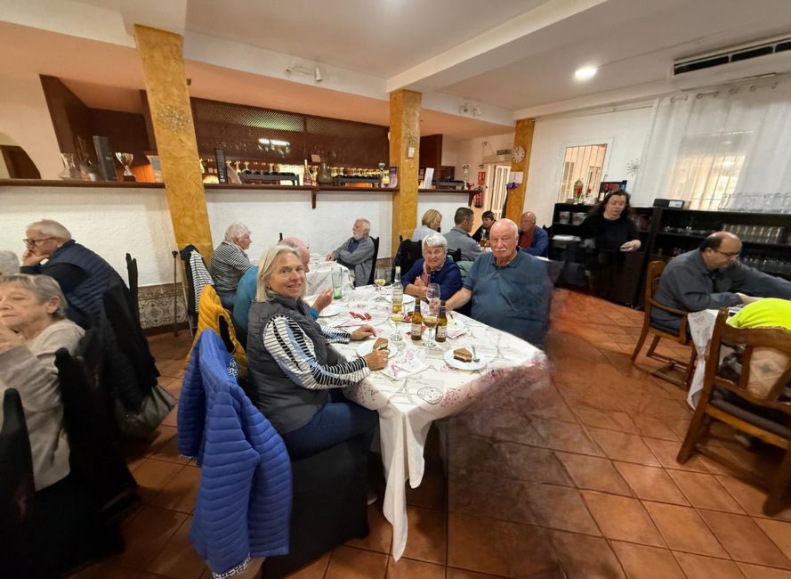 Fünf bei Abachiedsessen in der Mühle