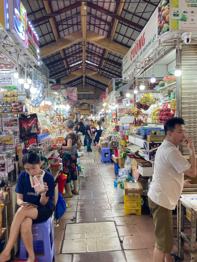 胡志明市