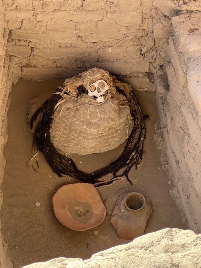 Tag 30, 06.11.
Nazca : La nécropole de Chauchilla