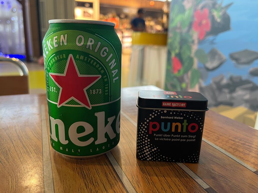 Ein Heineken und ein paar Partien Punto 