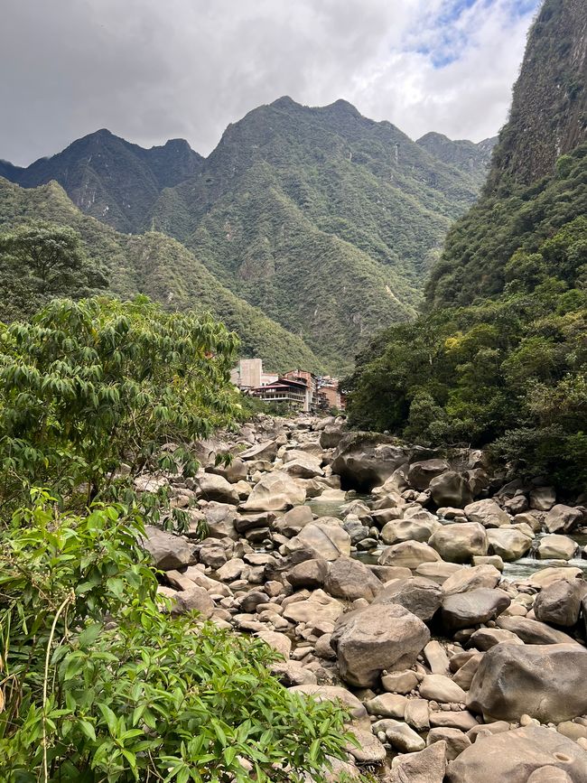 👷♂️Tag 30-2 (2.11.) Viaggio da Cusco ad Aguas Calientes ai piedi del Machu Picchu