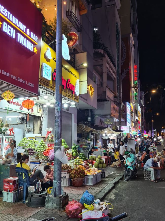 Ho-Chi-Minh-City - Stadt der Roller