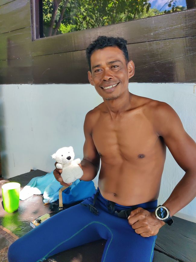 Travis ai Triton Bay Divers: Squali e altro