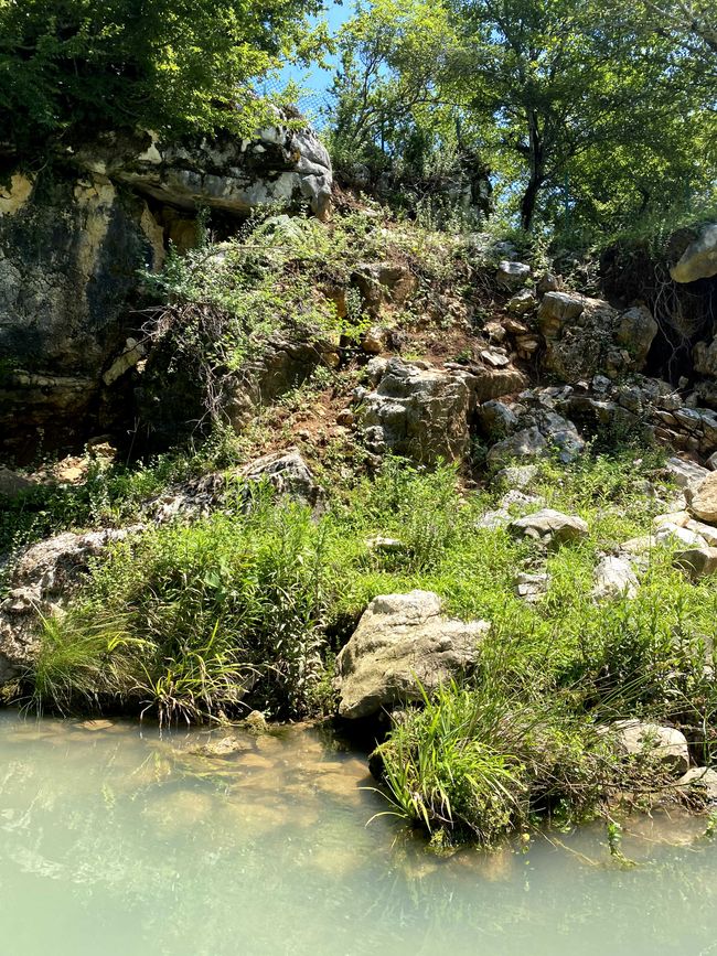 Tropfsteinhöhlenbesichtigung in Georgien - Prometheus Cave