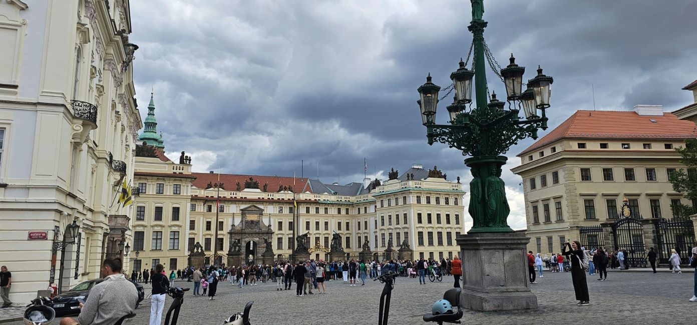 Prag - bin wieder mal da! Eine sehr volle und atemberaubende Location!