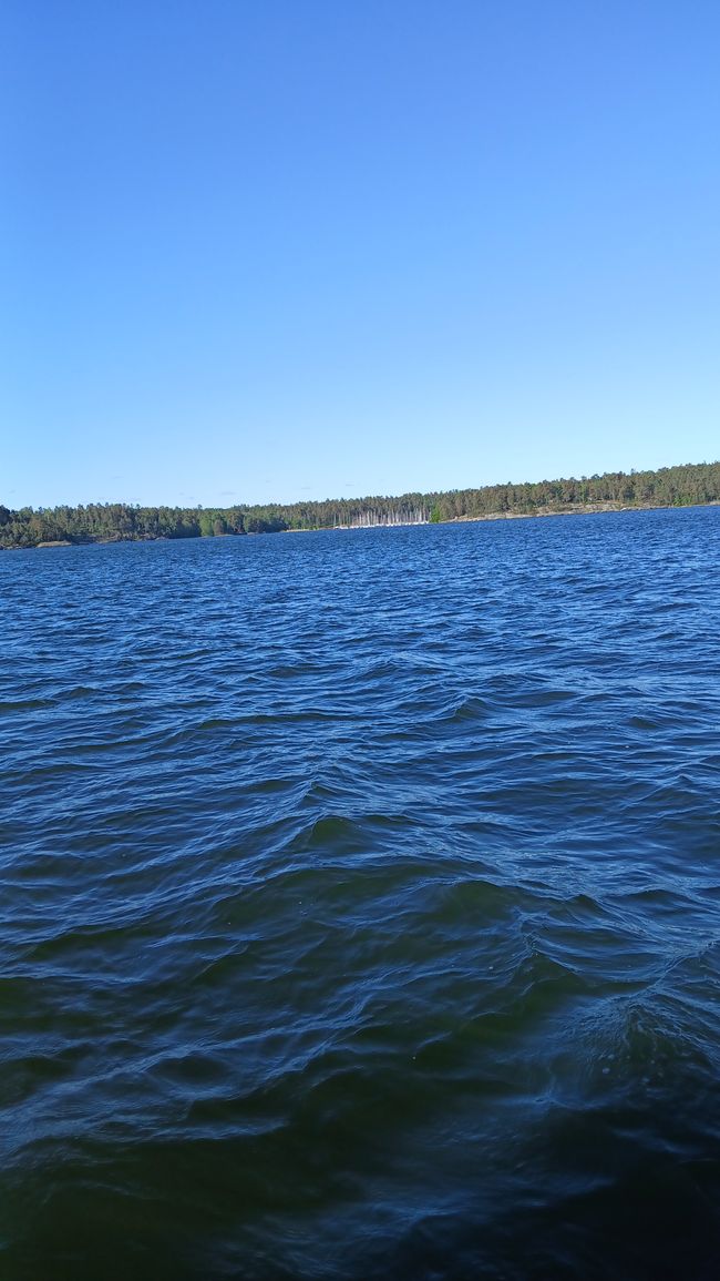 Yachthafen Bosön im Kielwasser