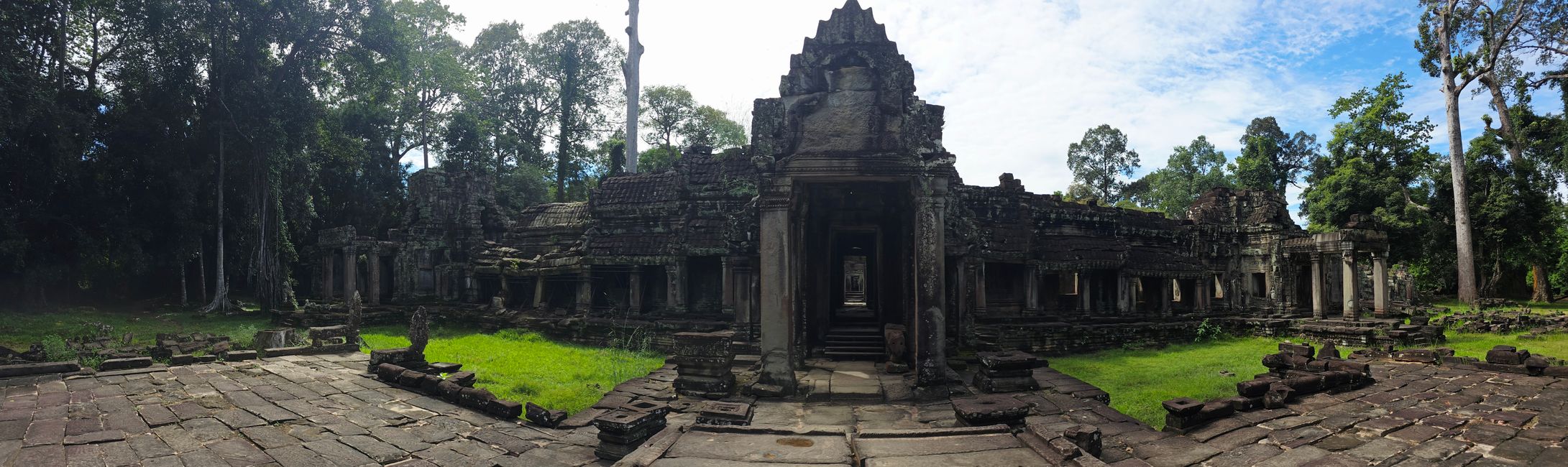 Alles kommt anders... - oder: Die Tempelanlagen von Angkor