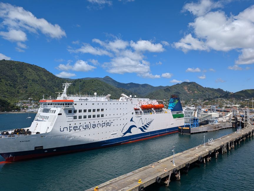 Dancing on the ferry!