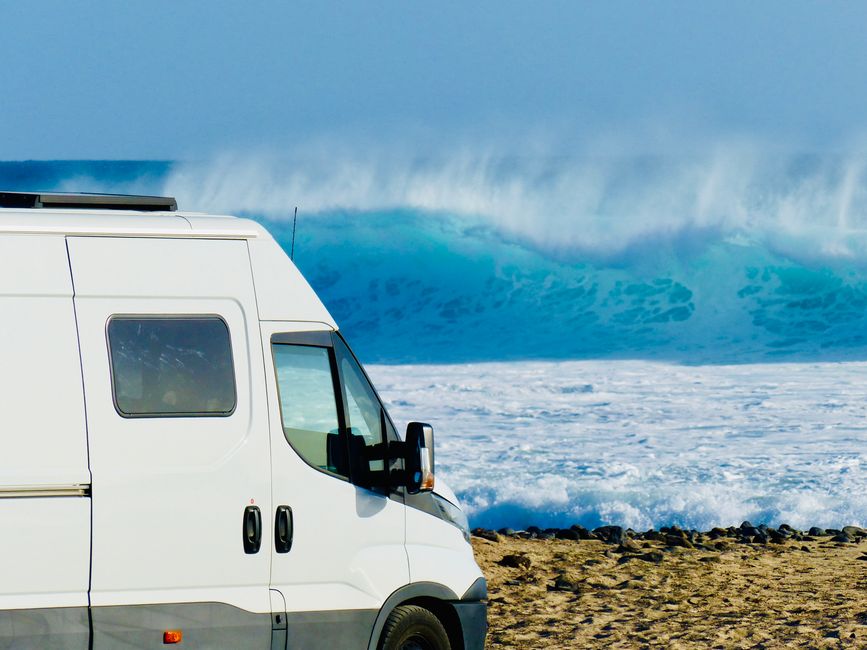 Our motto: Coastal Nomads - Wave Logistics
