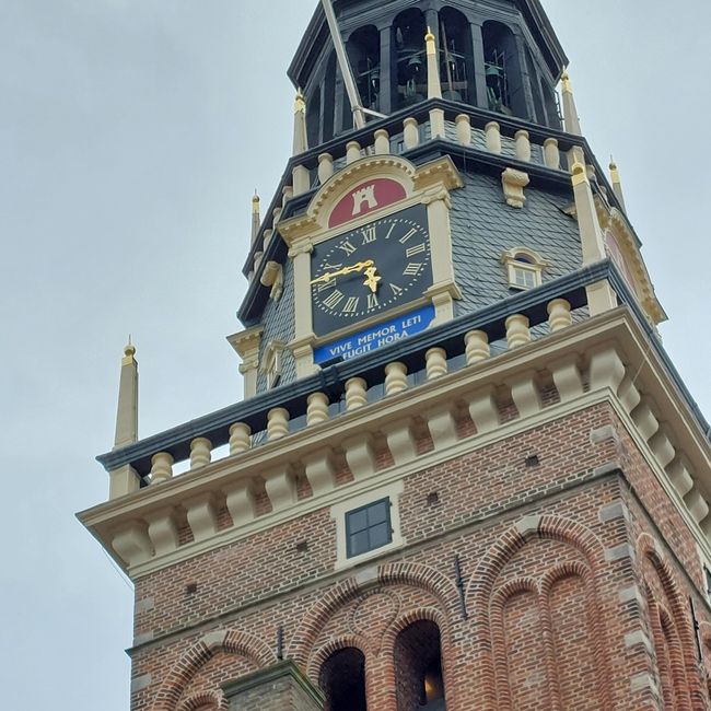 Waagplein et Waagtoren