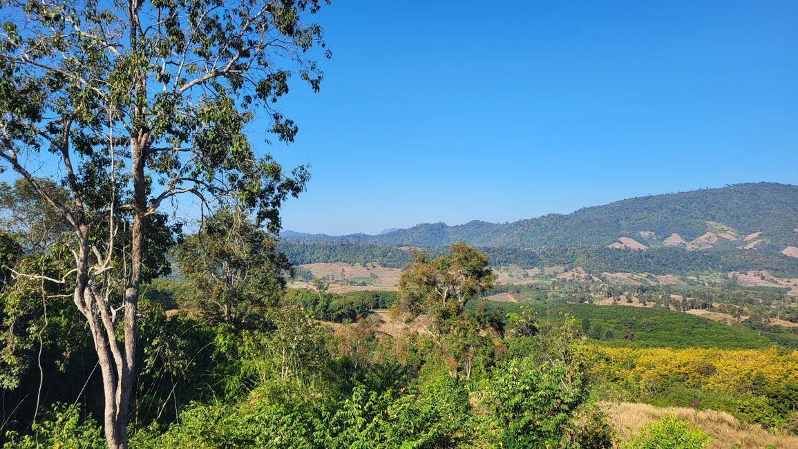 Am Mekong entlang und durch die Berge.