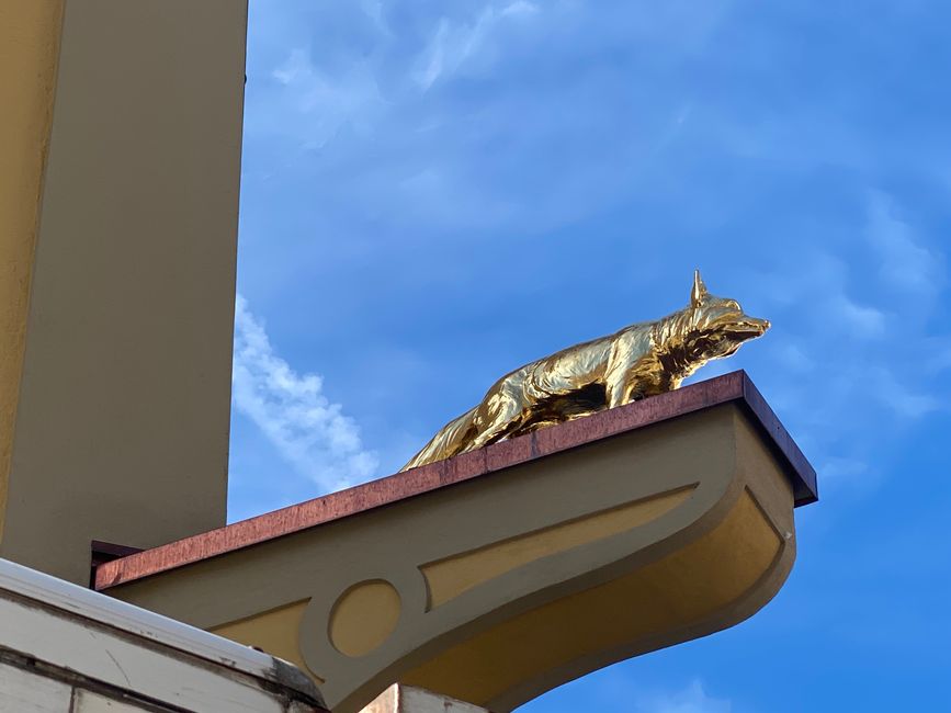 Das goldene Pferd steht noch auf der Landesgartenschau- kommt aber zurück