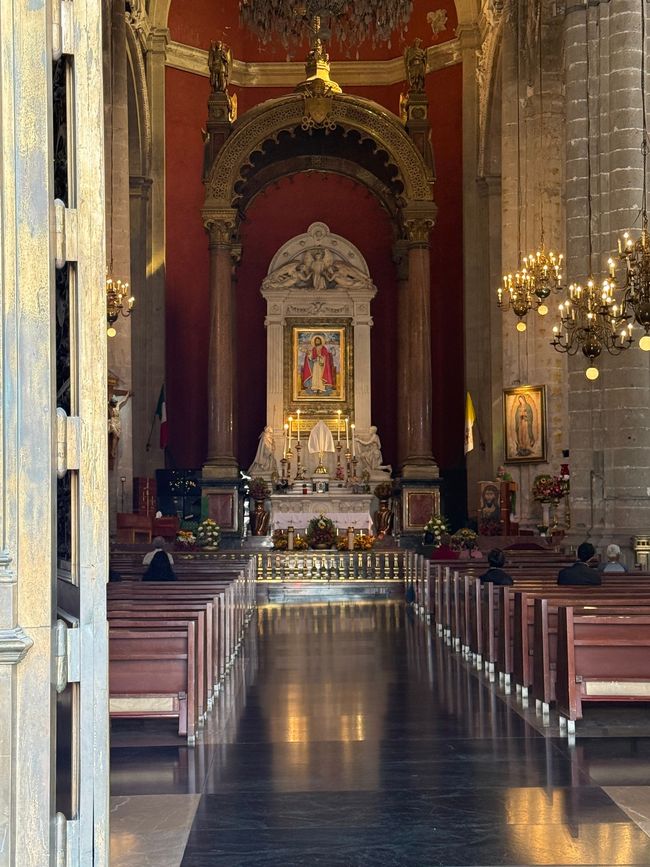 Antigua Basílica La Virgen de Guadalupe