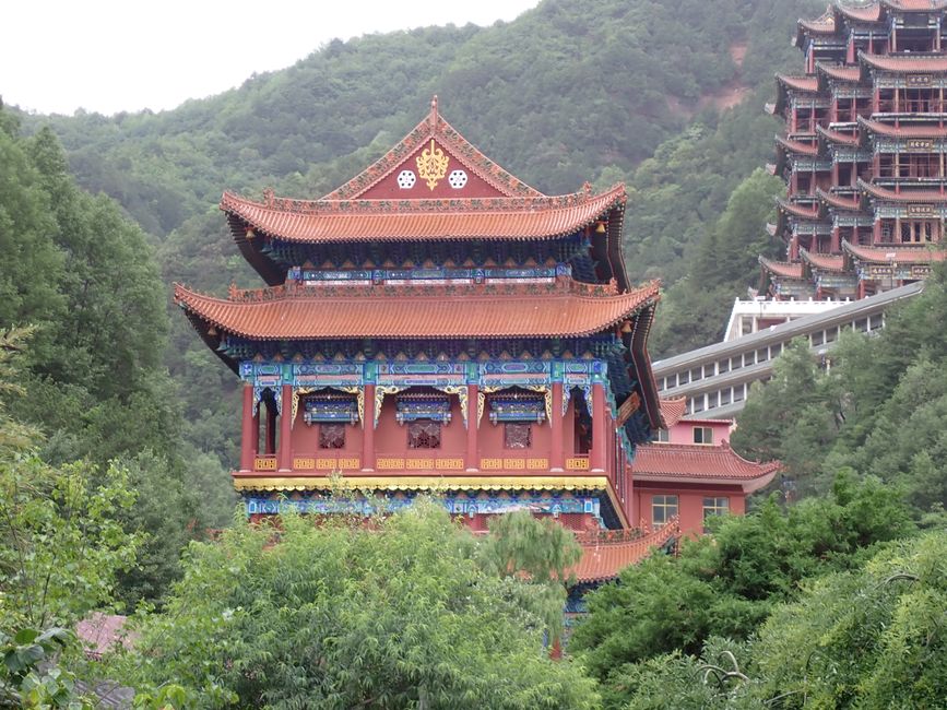 Escursione nei dintorni di Tianshui
Mai Ji Shan/Complesso Tempio dei Buddisti, Tempio di Fuxi