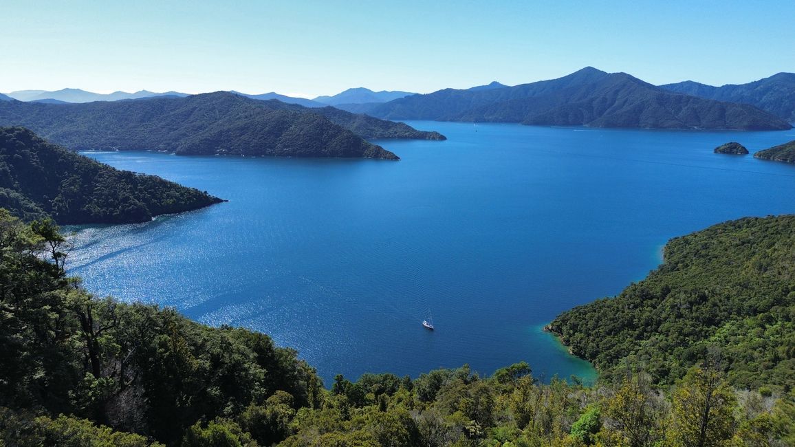 皇后夏洛特海峡
