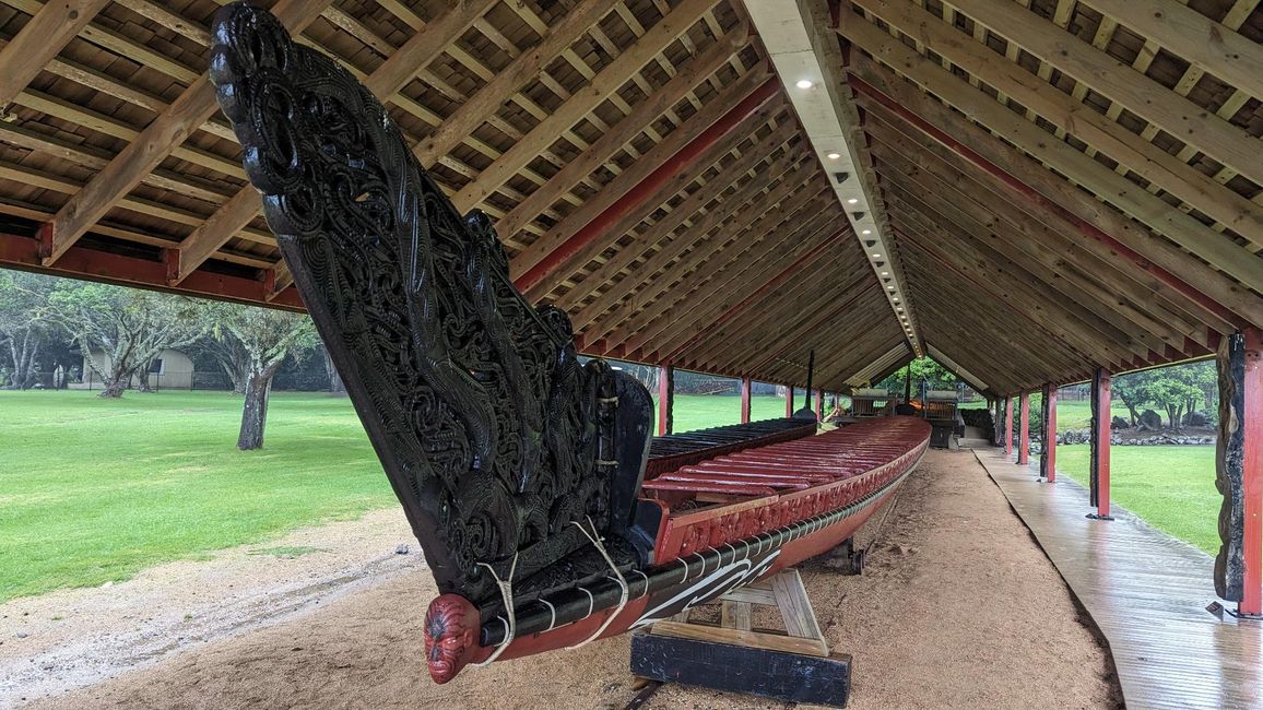 The world's largest ceremonial waka (canoe).