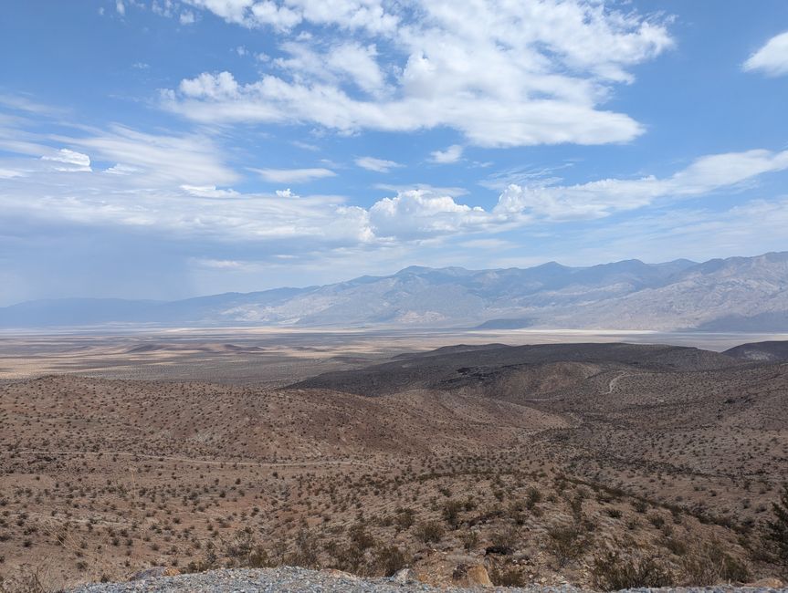 Kalifornien 2025, Tag 11, Still on the Road (Bakersfield - Las Vegas) und Death Valley ☠️