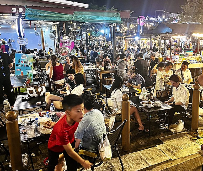 Food court sulla Rue Hengboun