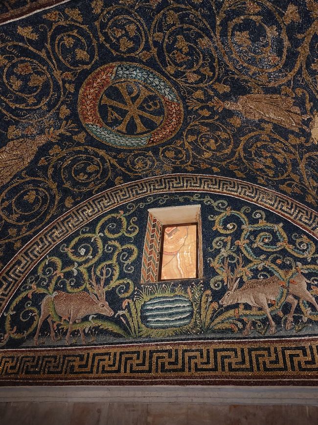 "Rome was buried in Ravenna"