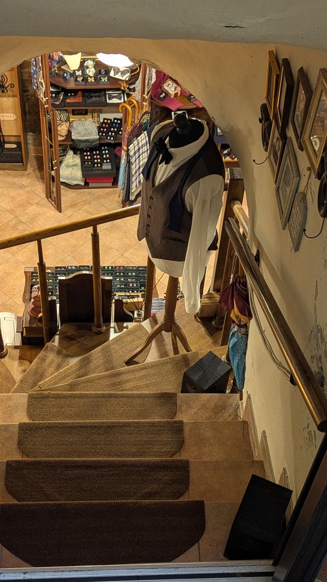 Ein Laden für Fliegen und Manschettenknöpfe in der Altstadt  - A shop for ties and cufflinks in the old town