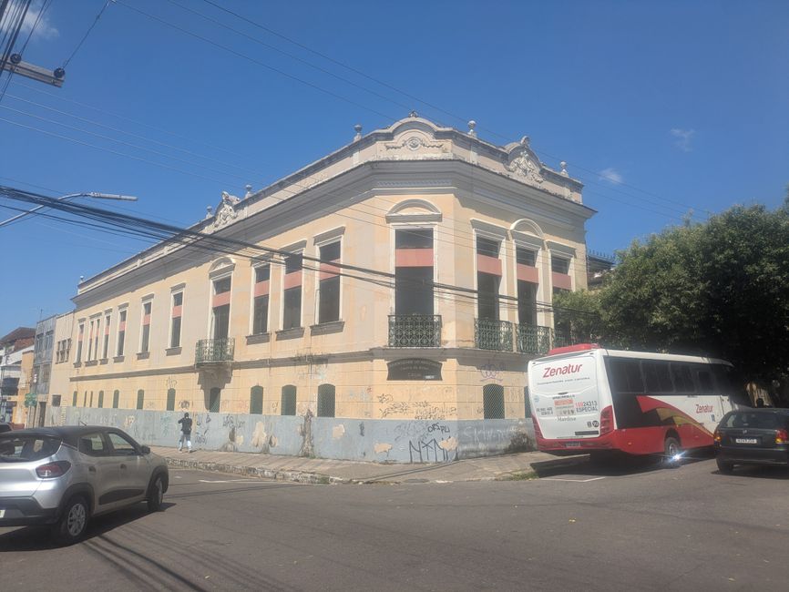 Manaus- Amazonien-vergangene Kautschukstadt im Dschungel