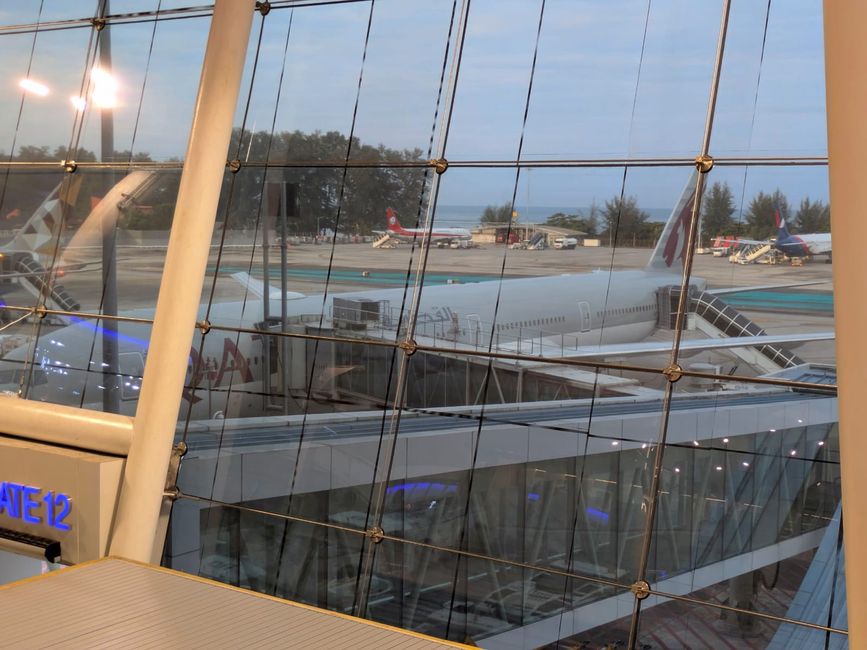 Letzter Blick auf Phukets Airport