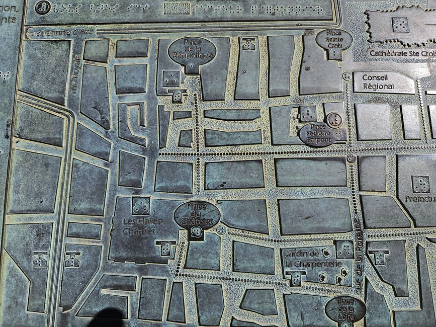 Plan de la ville pour malvoyants.