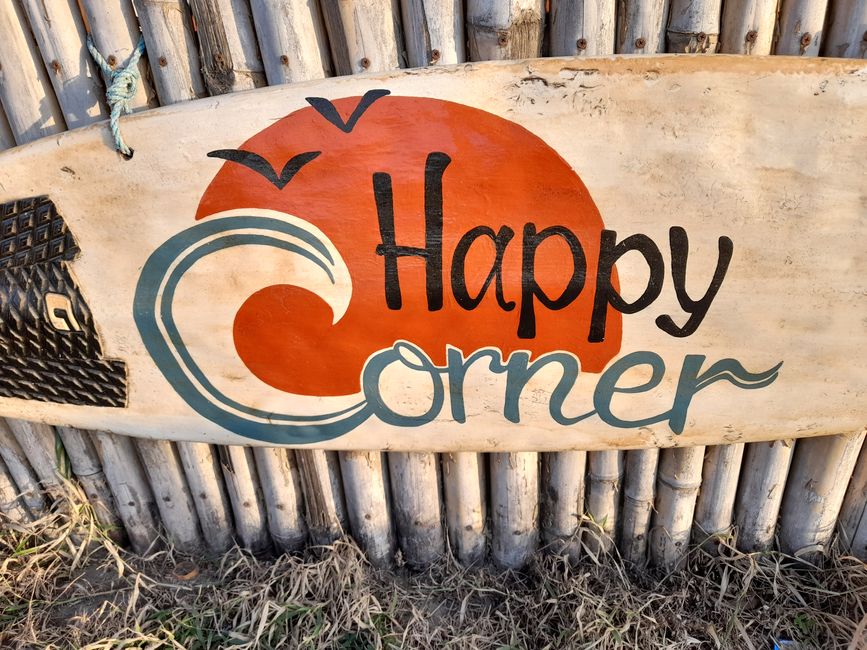 Happy Corner 