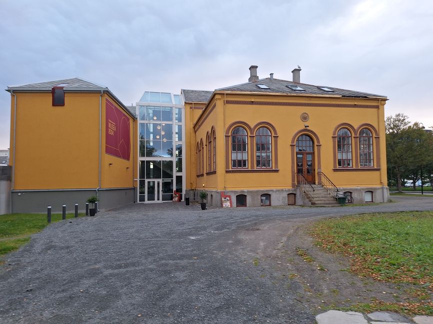 Etiqueta 12 Svolvaer